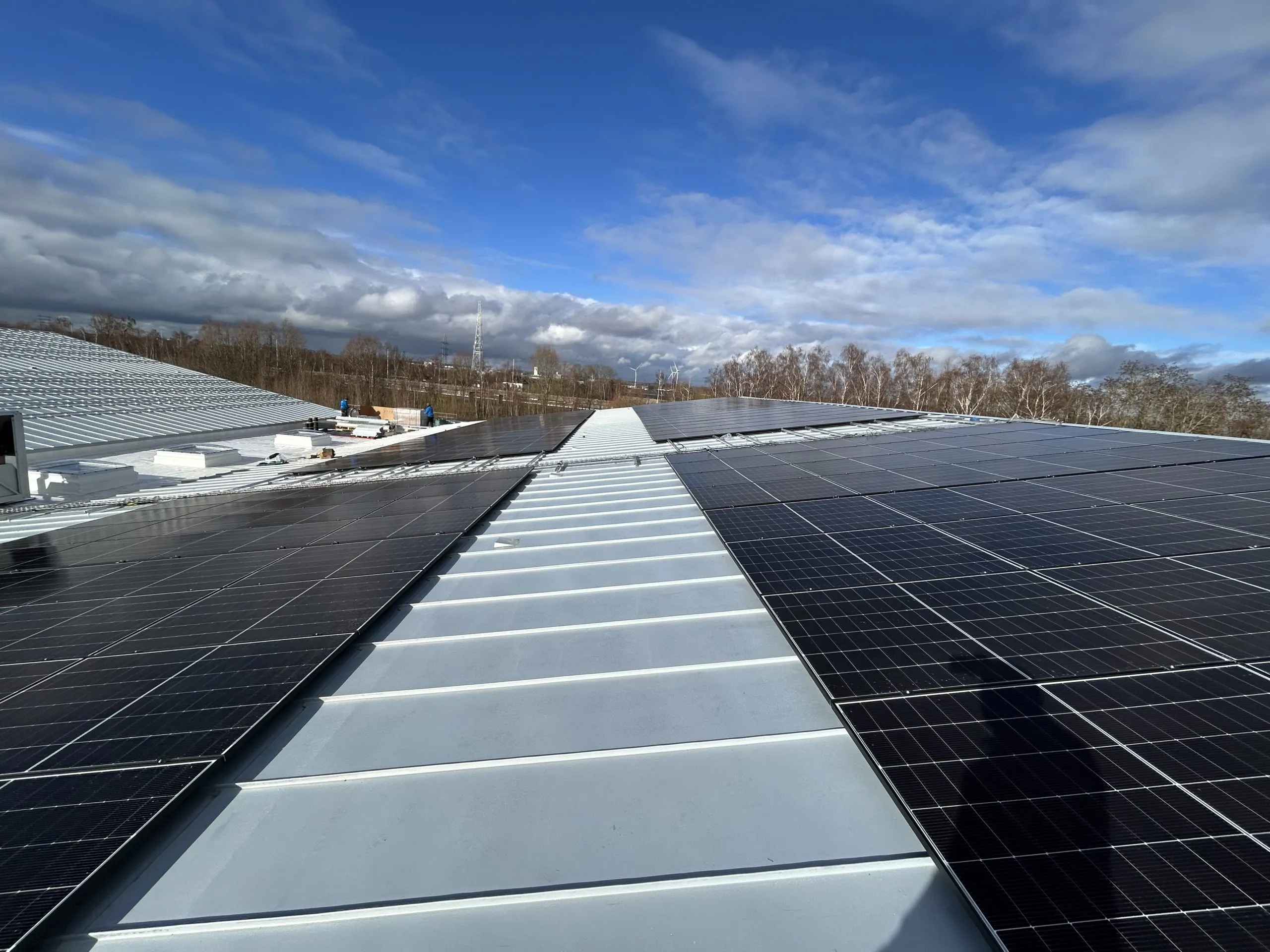 🌞🔋 Un chantier d’envergure au Forem de Jemappes ! 